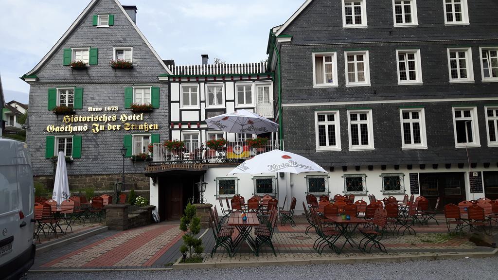 Hotel In Der Strassen Золинген Экстерьер фото