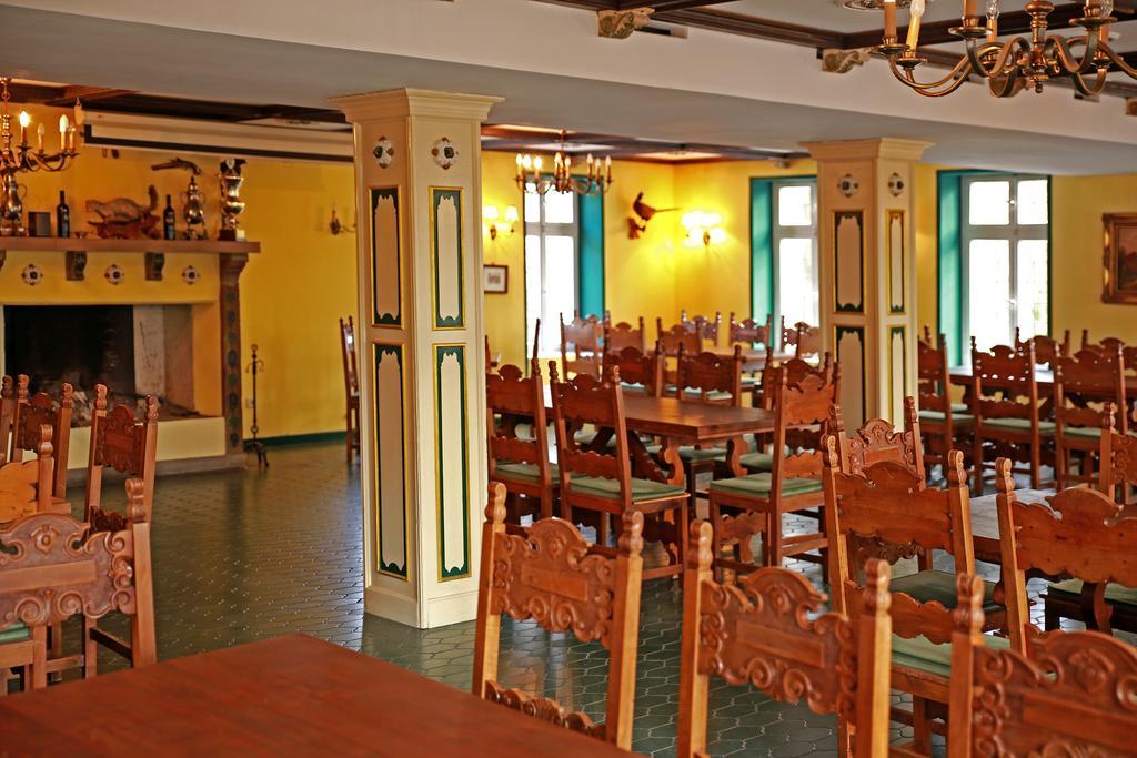Hotel In Der Strassen Золинген Экстерьер фото