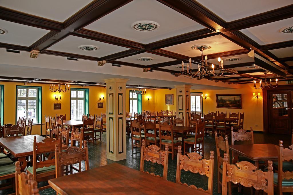 Hotel In Der Strassen Золинген Экстерьер фото